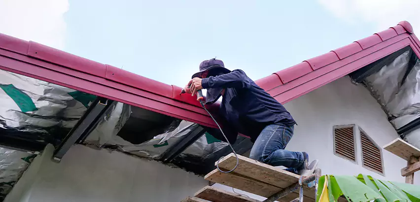Rain Gutter Repair in Chicago
