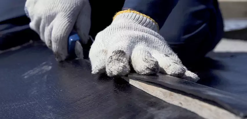 Rubber Roof Seam Repair in Chicago