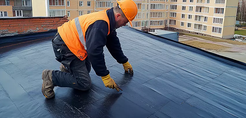 Professional TPO Roof Replacement Services in Chicago, IL
